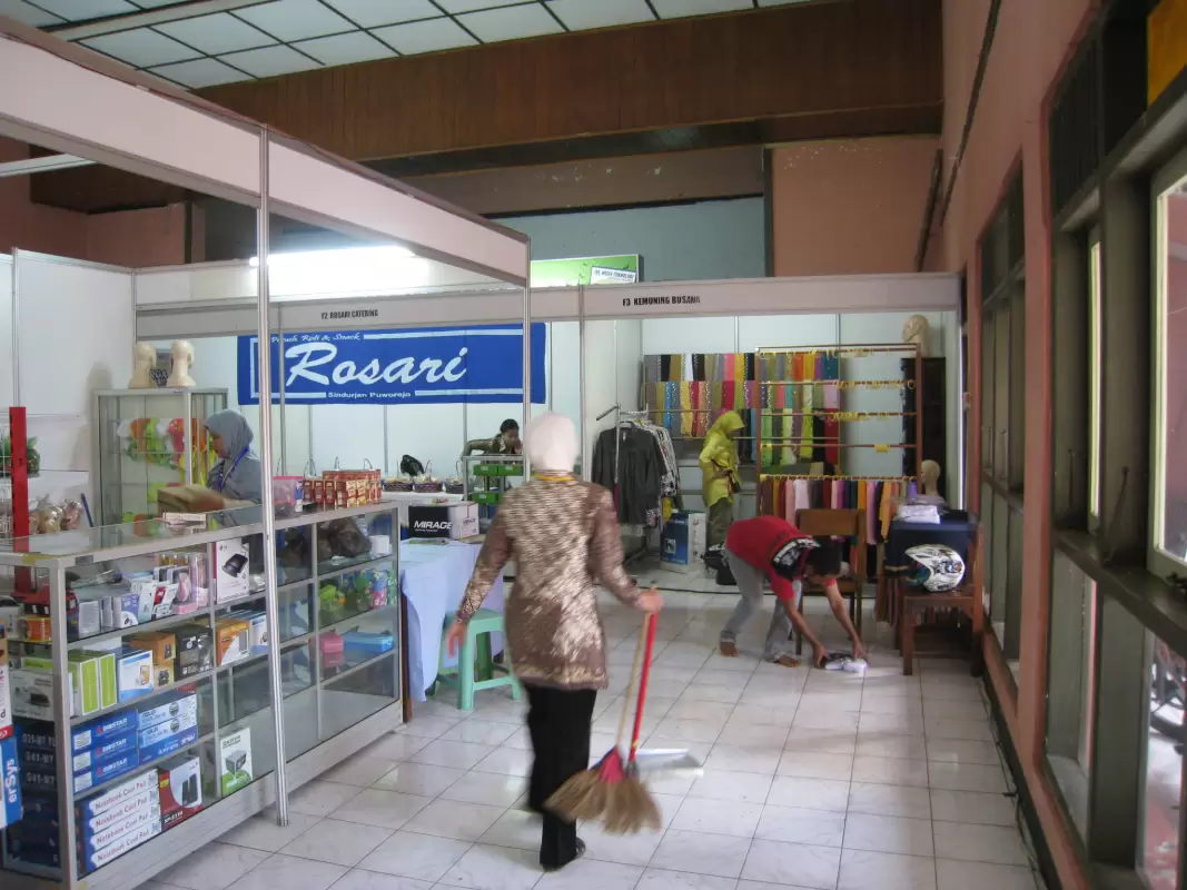 BAZZAR LUSTRUM XI SMA 1 PURWOREJO - Project Gallery Image