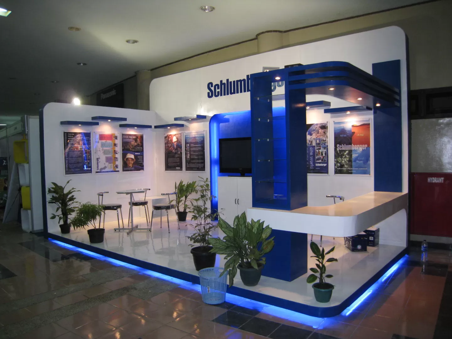 BOOTH SCHLUMBERGER - Special Booth Design di BANDUNG